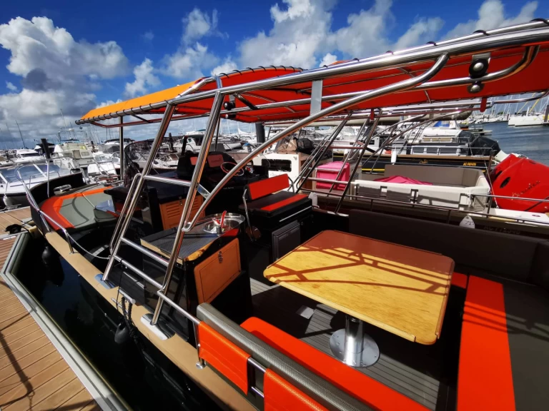 Location bateau Beacher Beacher V10.2 Croisière à Port d'Arcachon sur Samboat