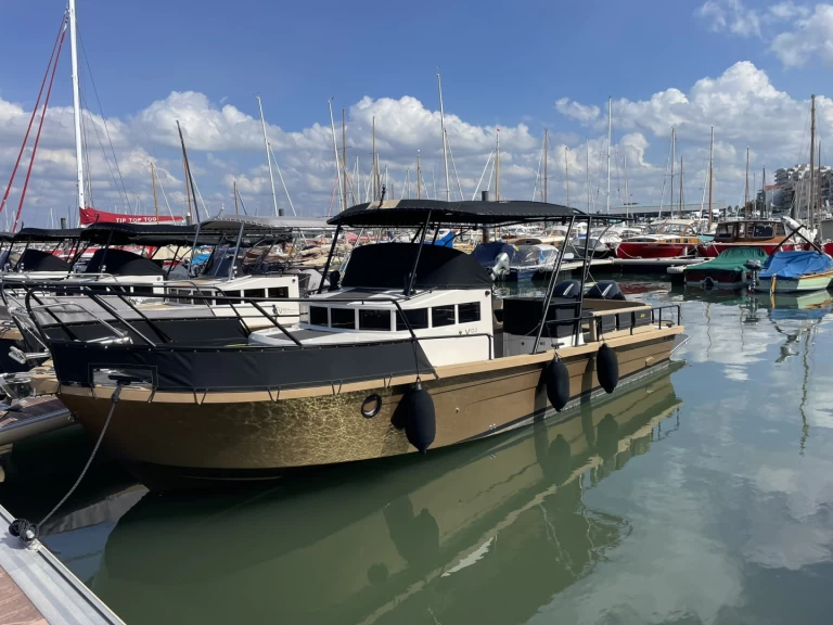 Location Bateau à moteur à Port d'Arcachon - Beacher Beacher V10.2 Croisière
