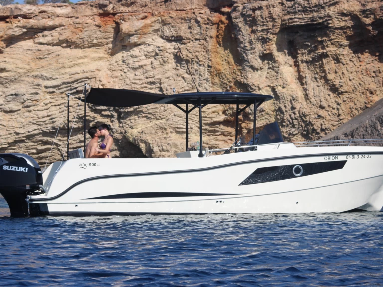 Location Bateau à moteur Astilux avec permis