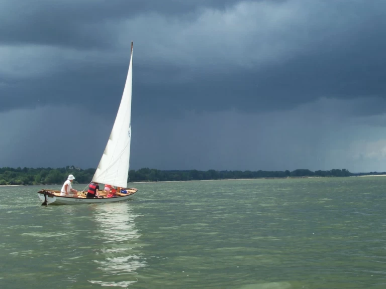 Louer Voilier avec ou sans skipper Canotage de France à Nantes