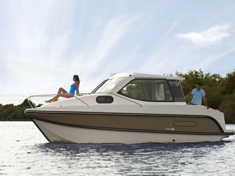 Location bateau Sedan Primo à Joigny sur Samboat