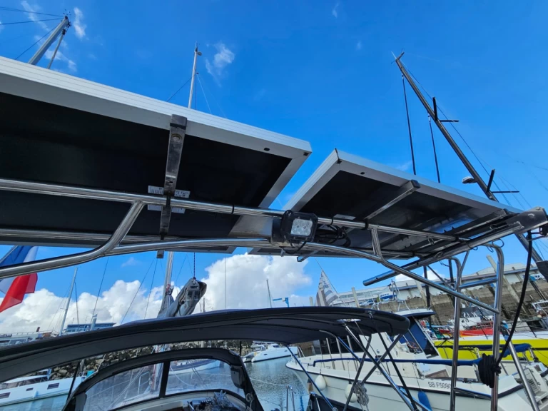 Location bateau Bavaria Bavaria 40 Cruiser à Toulon sur Samboat