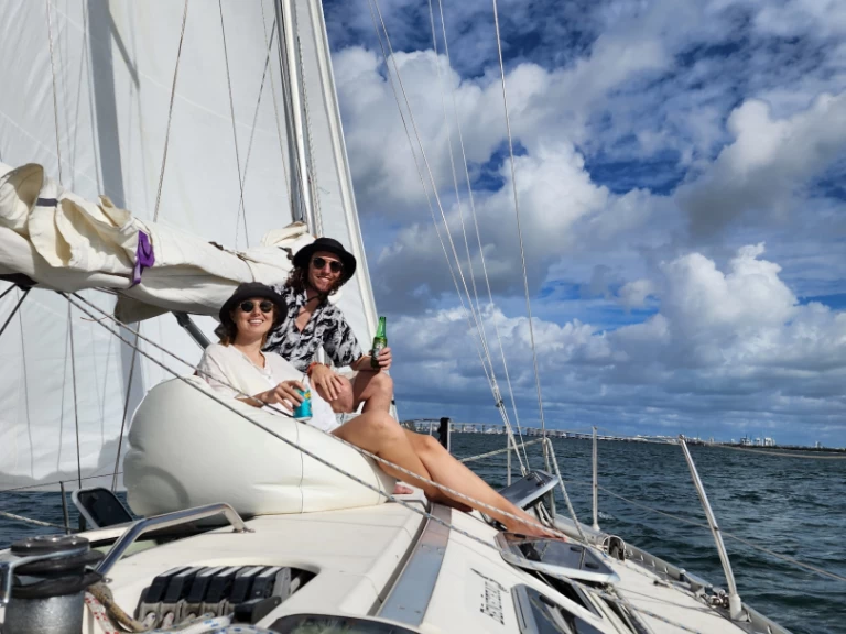 Location bateau Bénéteau First 41 S5 à Miami sur Samboat
