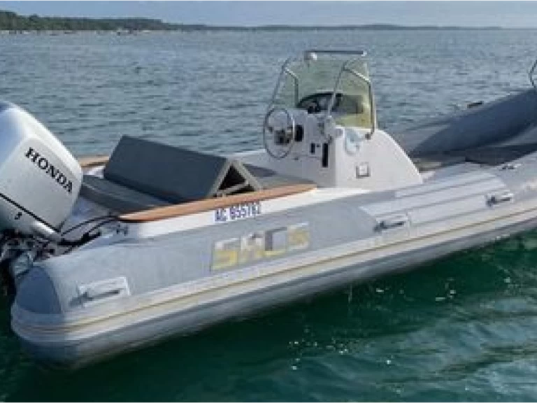 Location Semi-rigide Sacs avec permis