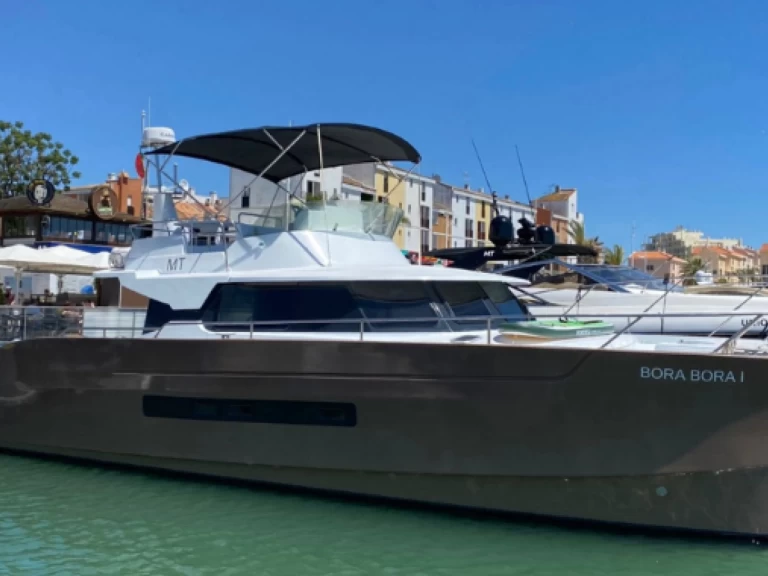 Location bateau Fountaine Pajot Maryland 37 à Vilamoura sur Samboat