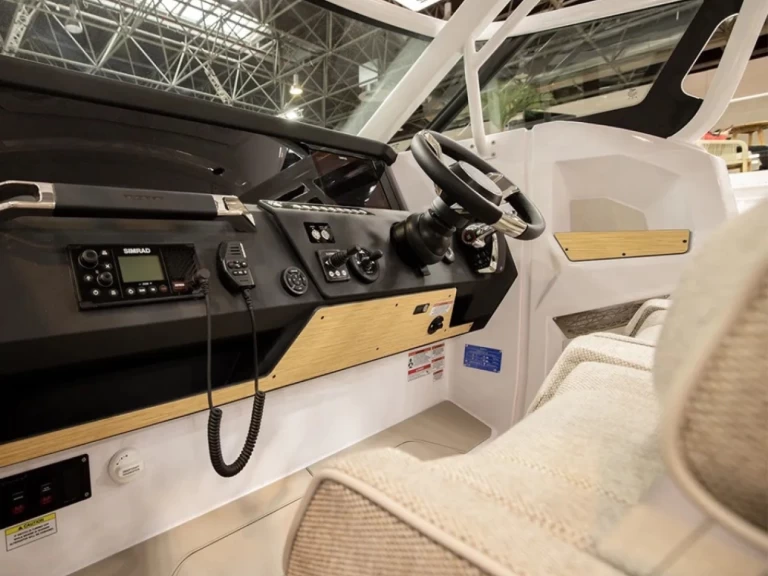 Axopar 29 Sun Top a louer à La Trinité-sur-Mer