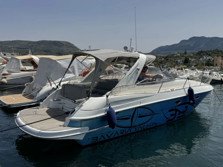 Louez un Bavaria Bavaria 32 Sport à Palerme