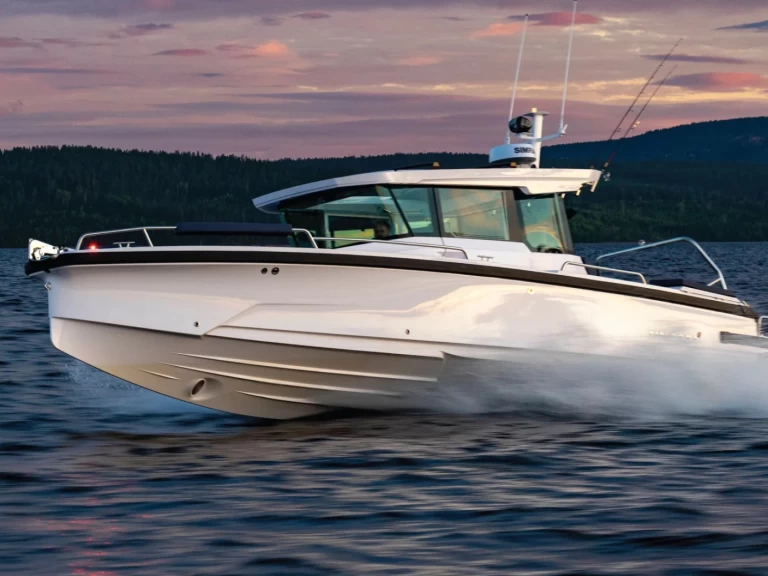 Location à La Trinité-sur-Mer - Axopar Axopar 29 XC Cross Cabin sur SamBoat