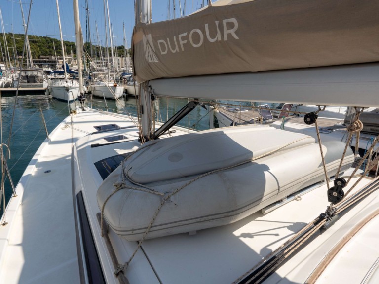 Location bateau Saint-Mandrier-sur-Mer pas cher Dufour 430 Grand Large