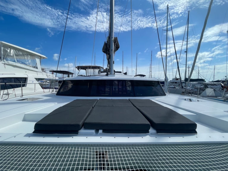 Fountaine Pajot Saona 47 a louer à Ao Po
