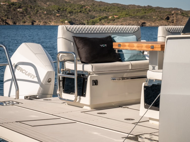 Location bateau YOT YOT 36 à Bonifacio Port sur Samboat