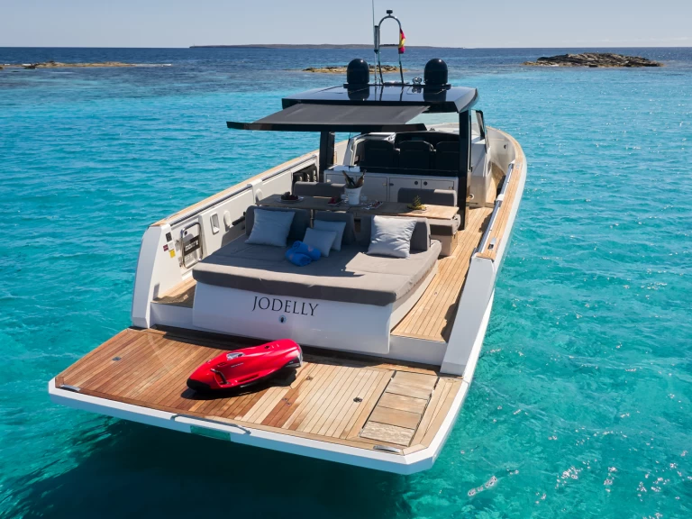 Bateau à moteur à louer à Ibiza (Ville) au meilleur prix