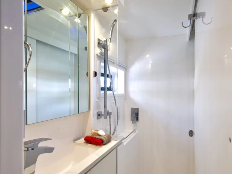 Louez un Leopard Leopard 40 à Dubrovnik