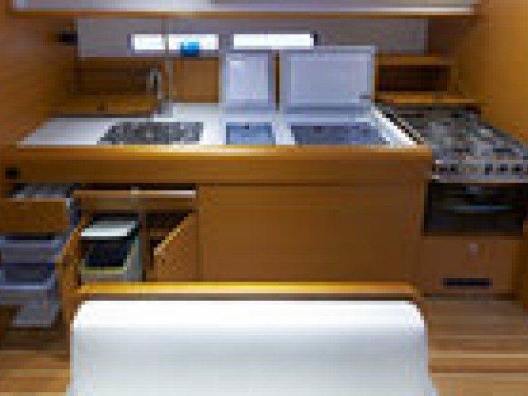 Location bateau Marina (Ville) pas cher Sun Odyssey 479