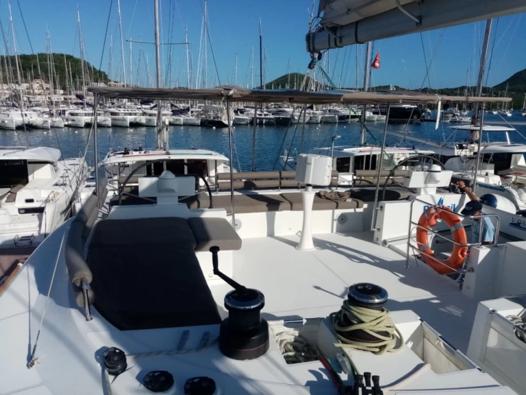 Location bateau Lagoon Lagoon 620 à Eden Island sur Samboat