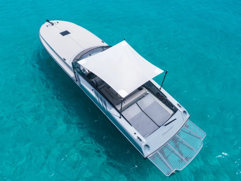 Location Bateau à moteur Magnum avec permis