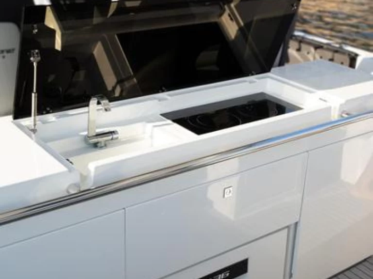 Location Bateau à moteur à Ibiza (Ville) - D36 De Antonio