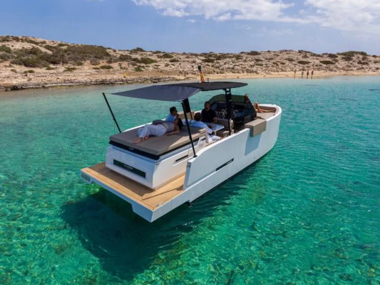 Location Bateau à moteur D28 avec permis