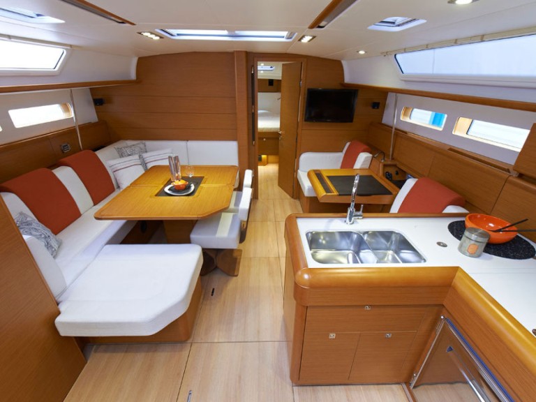 Location Voilier à Marina (Ville) - Jeanneau Sun Odyssey 479