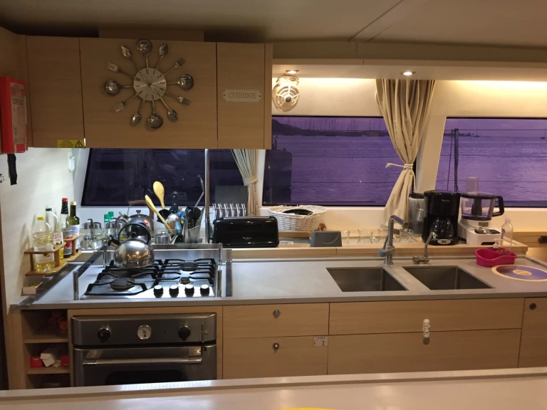 Lagoon Lagoon 620 a louer à Eden Island