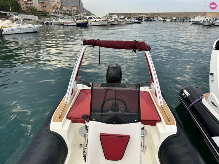 Location à Palerme - Almarine MaxiRib 5.85 sur SamBoat