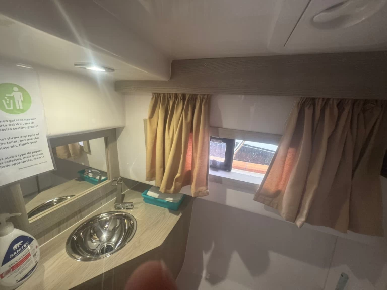 Louer Bateau à moteur avec ou sans skipper Mimi à Sorrento