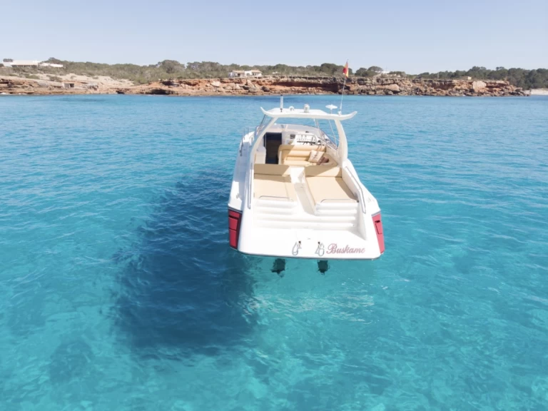 Location à Ibiza (Ville) - Sunseeker apache 45 sur SamBoat