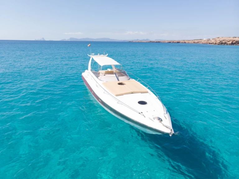 Location bateau Sunseeker apache 45 à Ibiza (Ville) sur Samboat