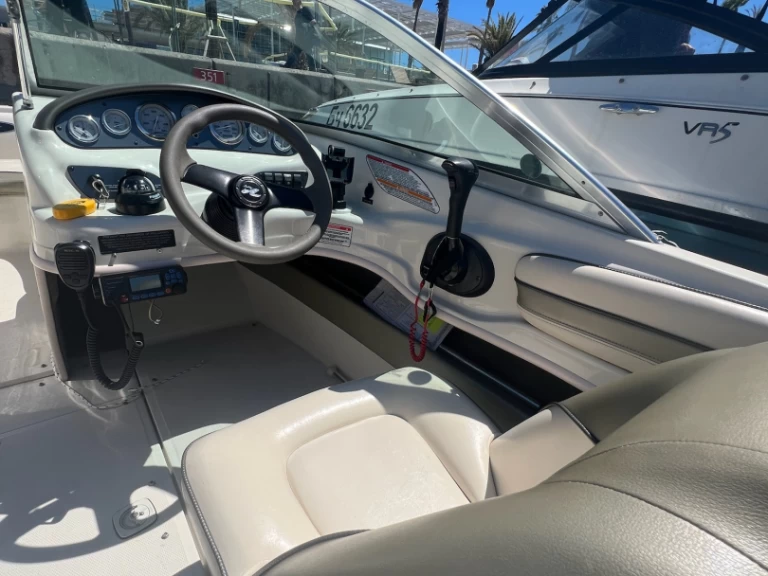 Louez un Sea Ray Sea Ray 195 Sport à Barcelone