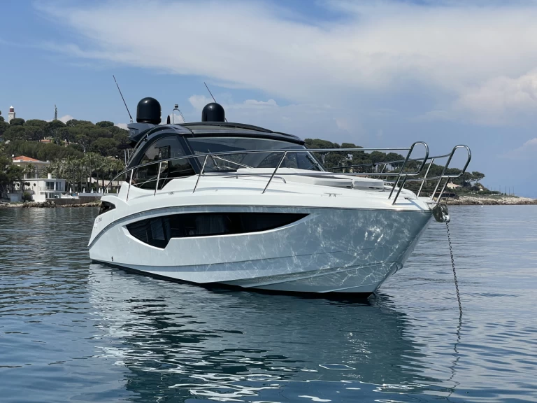 Location à Antibes - Galeon Galeon 335 HTS sur SamBoat