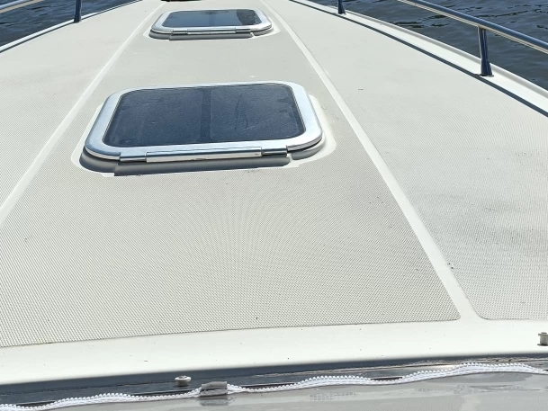 Louer Bateau à moteur avec ou sans skipper PRIMATIST By Bruno Abbate à Porto Badino