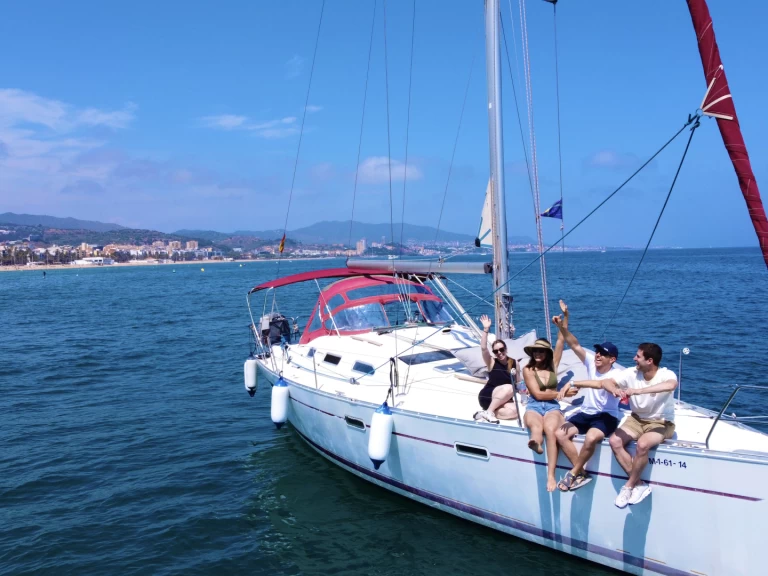 Location bateau Barcelone pas cher Oceanis 393 Clipper
