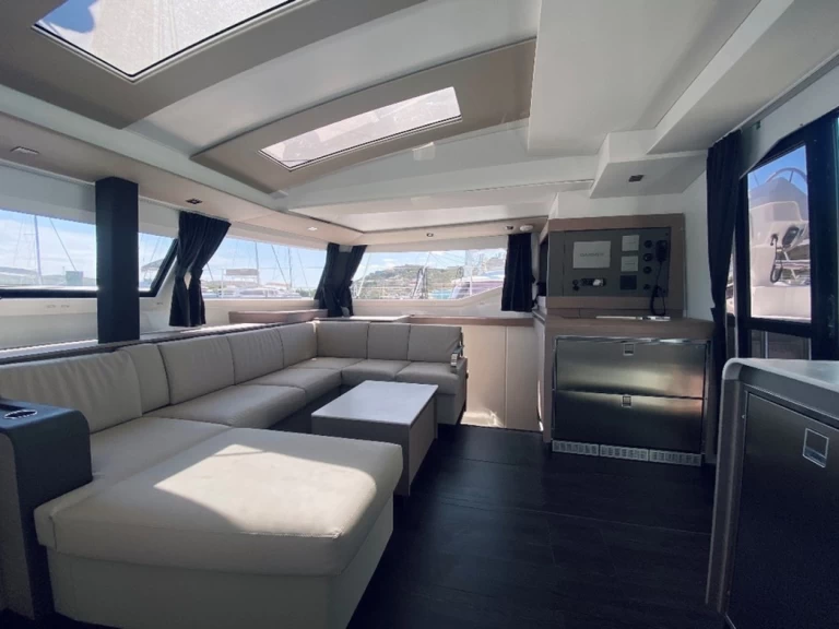 Louer Catamaran avec ou sans skipper Fountaine Pajot à Tortola