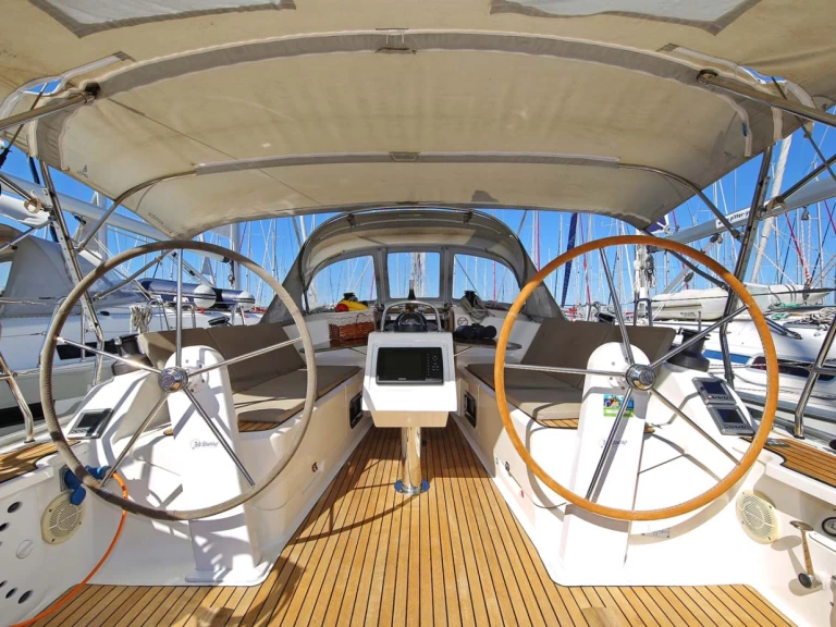 Location bateau Murter-Kornati pas cher Cruiser 37