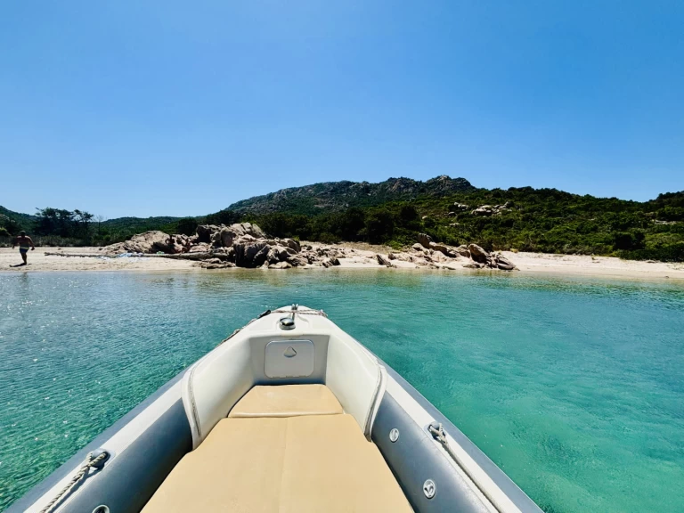 Louez un Salpa Salpa Soleil 30 à Porto-Vecchio