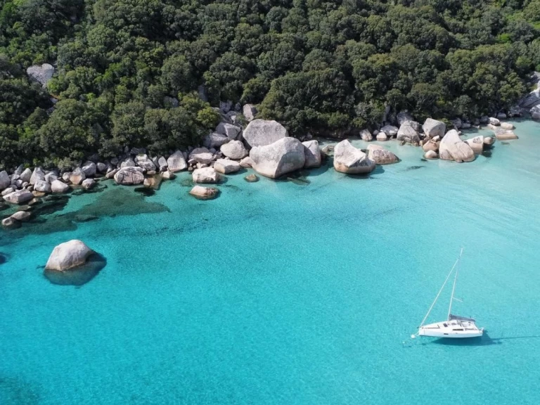 Location Semi-rigide à Porto-Vecchio - Salpa Salpa Soleil 30