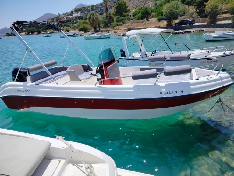 Location bateau Schísma Eloúndas pas cher Ithaca