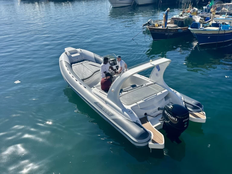Asso CHARISMA PASSIONE a louer à Porto di Mergellina