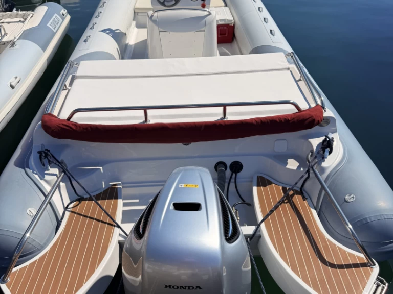 Asso Myth a louer à Porto di Mergellina