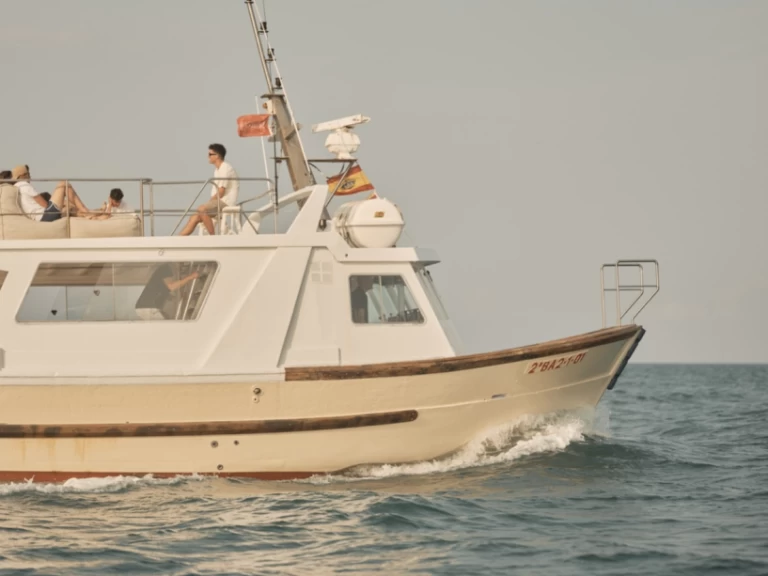 Location Bateau à moteur Xufre avec permis