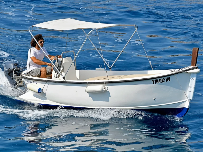 Location Bateau à moteur à Hvar - Albona 470