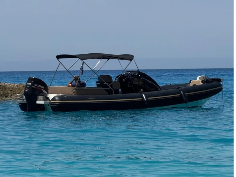 Location bateau yo boats 8.60 à Nikiána sur Samboat