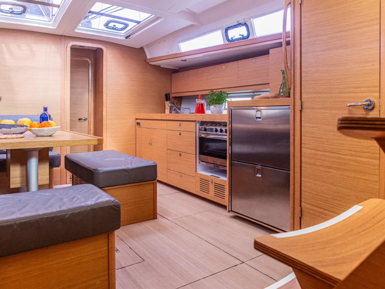 Location bateau Dufour Dufour 460 Grand Large à Palerme sur Samboat