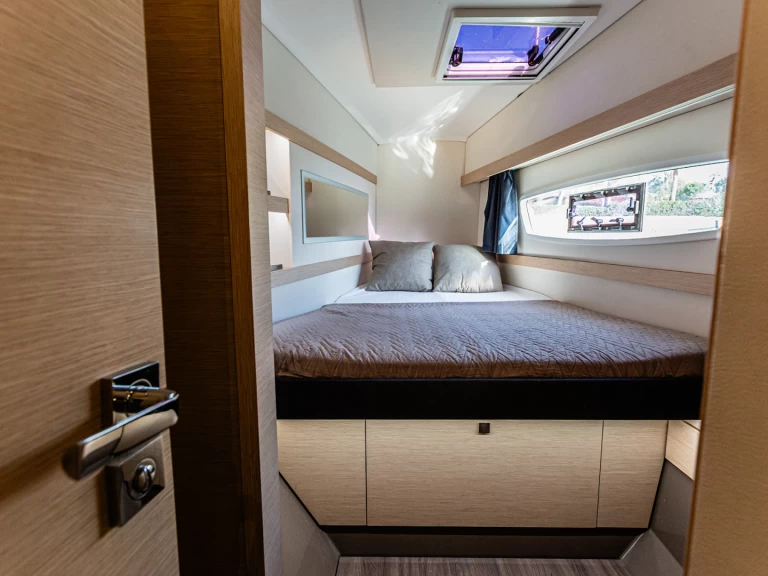 Catamaran à louer à Furnari au meilleur prix