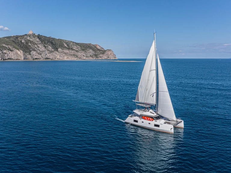 Location à Furnari - Nautitech Nautitech 46 Fly sur SamBoat