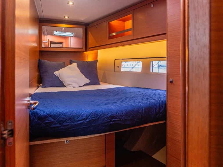 Location à Palerme - Dufour Dufour 460 Grand Large sur SamBoat