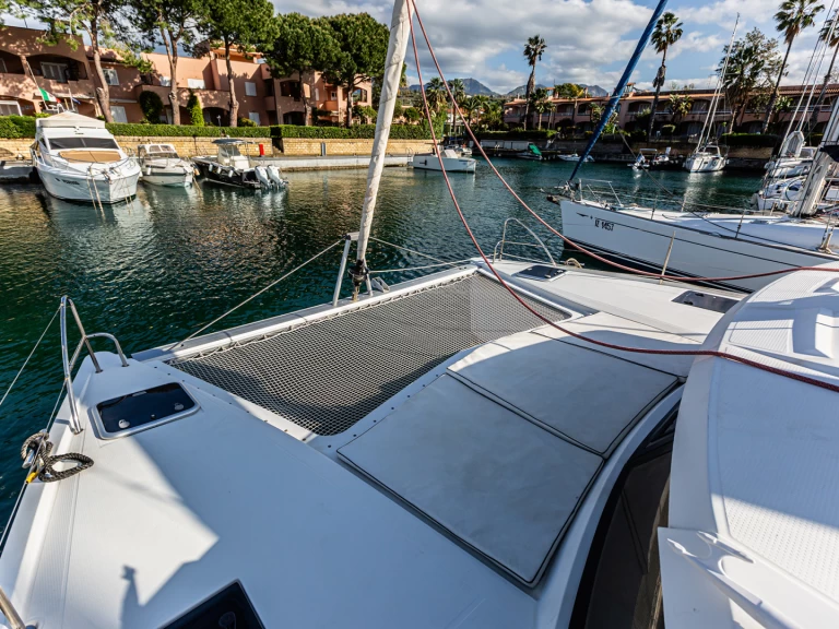 Location Catamaran à Furnari - Fountaine Pajot Lucia 40