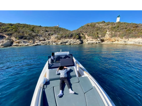 Location bateau Zar ZAR 85 SL à Saint-Florent sur Samboat