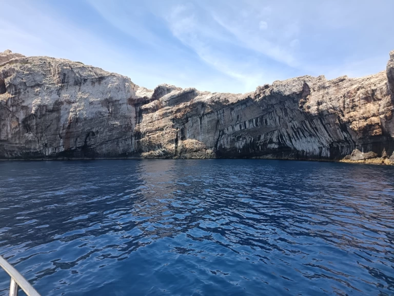 Location bateau Bénéteau Antares 760 à Sibenik sur Samboat