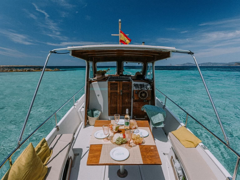 Location bateau Copino LLaut 36 à Marina Ibiza sur Samboat